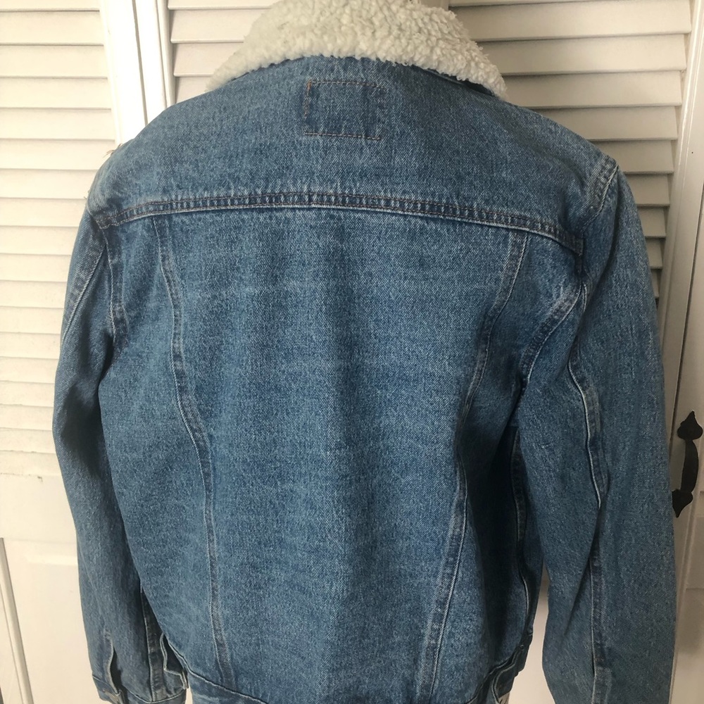 🆕 Jean jacket - Picture 5 of 6